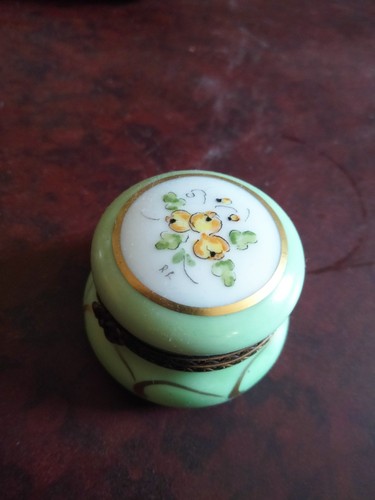 Jolie ancienne boite a - ancienne,