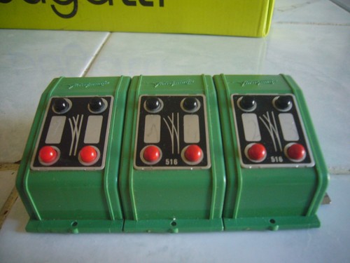 Lot pupitres de commande - 3,