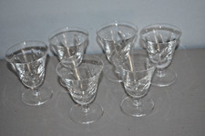 6 Verres à Vin Blanc Gravée