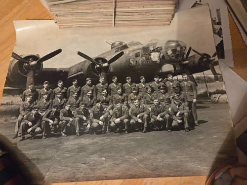 Wwii group photo - photo, bomber
