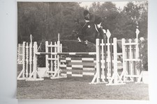 PHOTO Argentique	France	Equitation cheval saut d'obstacles		1970 30X40cm