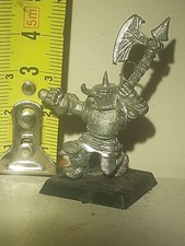 Games Workshop Warhammer Fantasy, C35 Guerrier du Chaos, le Duc de Fer Citadel 