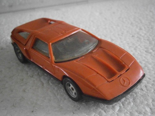 Ancienne voiture plastique - ancienne,