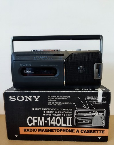 Sony radio cassette - --,