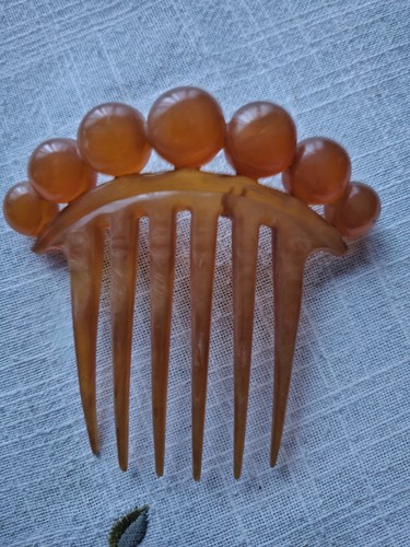Superbe peigne cheveux - à,