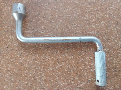 Hazet 772 hubcap puller - , tire