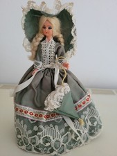 ANCIENNE POUPEE FOLKLORIQUE