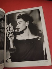PHOTOGRAPHIES MAGAZINE Le voyage érotique