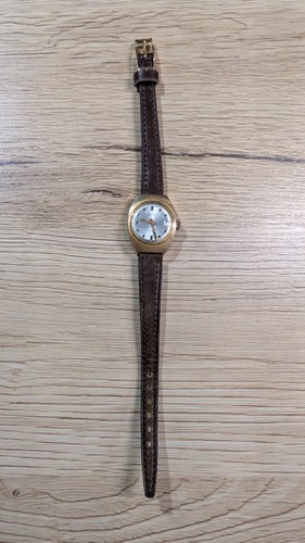 Ancienne montre mécanique - montre,