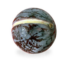 Prune Noire Sculptée Fruit En