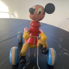 ANCIEN JOUET EN BOIS MICKEY