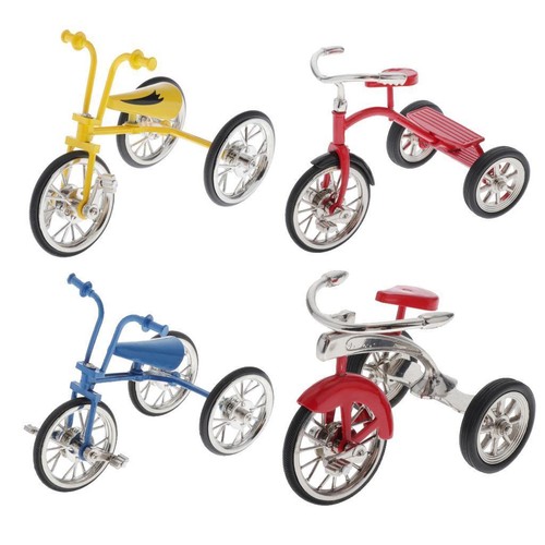 Modèle tricycle de - de,