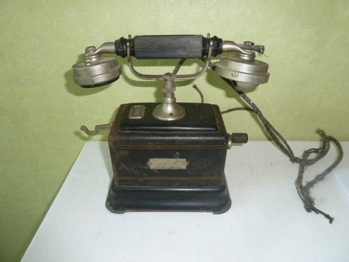 Ancien téléphone - téléphone, à