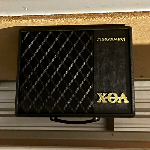 Vox valvetronix vt20 - vox,