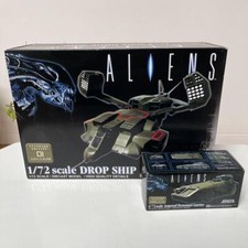 Alien Dropship 01 & M577