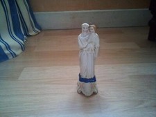 vierge a l'enfant en
