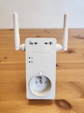 Répéteur WIFI NETGEAR N300 avec prise de courant intégrée . 