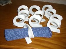 RONDS DE SERVIETTE EN PORCELAINE BLANCHE 