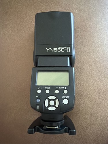 YONGNUO DIGITAL SPEEDLITE
