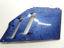 Cache flanc de carenage droit