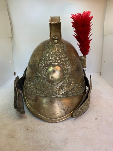Ancien casque pompier - casque, de