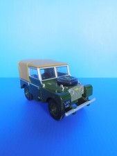 BRITAINS  VEHICULES MILITAIRES
