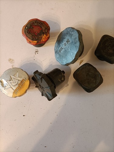 Lot bouchons essence - lot,