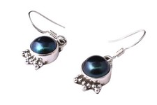 Boucle d'oreille délicate