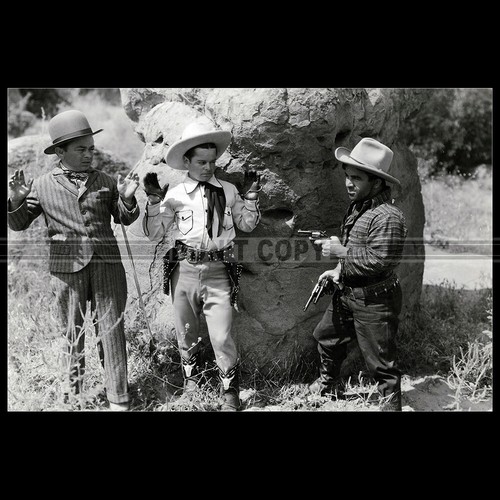 Photo 012332 billy curtis - f.012332,