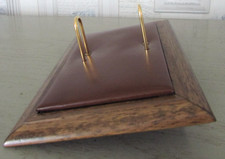 Ancien socle de bureau en bois