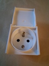 prise 2 pôles + terre A Clapet Mosaic 50 Blanche Mosaic 50 Legrand Neuve 