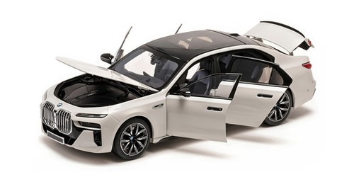 Minichamps bmw i7 m70 - bmw,