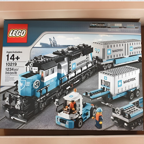 Lego 10219 maersk train - lego,