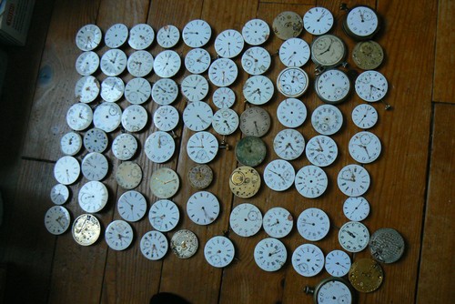 Lot mouvement montre - 82,