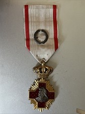 Roumanie Ordre Croix Mérite Sanitaire 1918 Classe Or Avec Couronne Sur Ruban