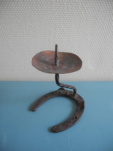 Ancien chandelier fer - fer, cheval