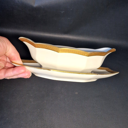 Saucière en porcelaine - 🔅,