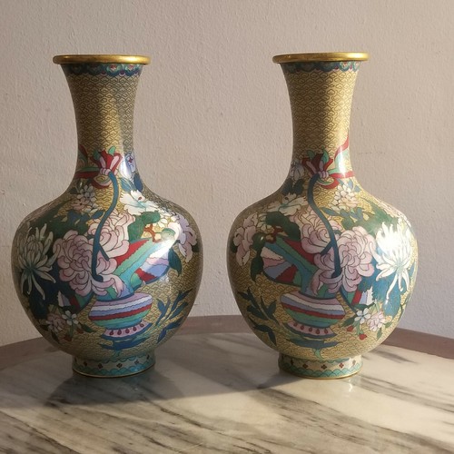 Mirror pair of chinese - mirror,
