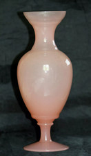 Opaline rose corail vase sur pied vintage Murano Opaline Vase 60s Italian Glass