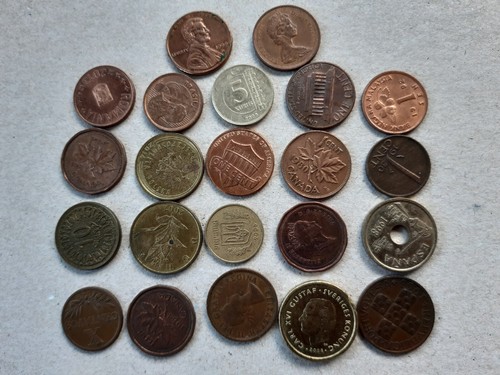 Lot pieces des monnaies - 22,