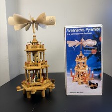 Weihnachts Pyramide 3 Tier