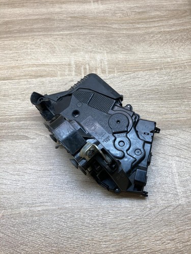 Toyota md4 door lock front - door,