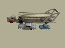 Lot De 3 Dinky Toy  Aston Martin  Vespa 2 Cv Transporteur  Boilot Petolat