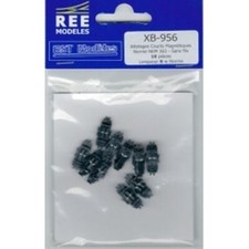 REE XB-956 - Attelage à