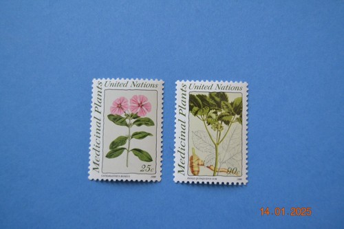 Lot timbres neufs - neufs**, nations