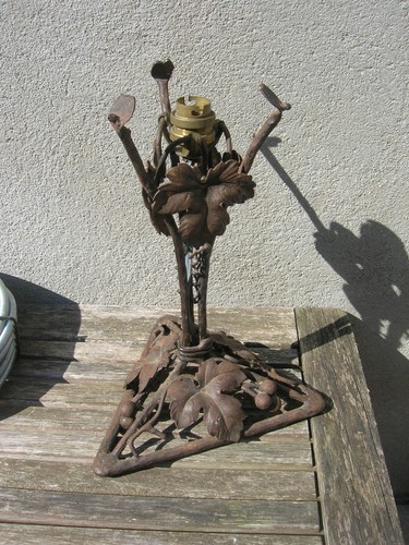 Lampe art nouveau fer - nouveau,