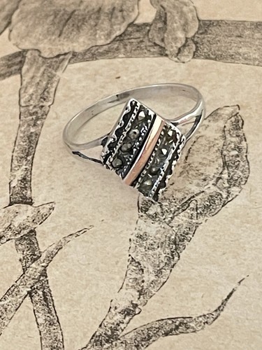 Charmante bague ancienne - charmante,