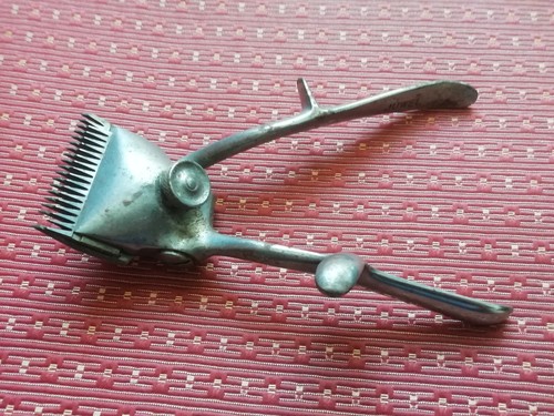 Ancienne tondeuse coiffeur - tondeuse,