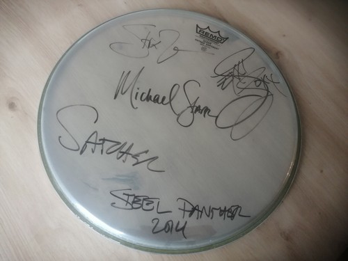 Fully signed steel panther - fully,