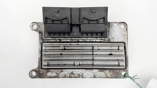 Calculateur moteur RENAULT